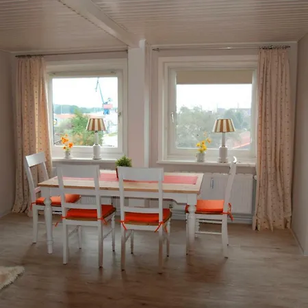 Alte Kieler Landstraae 31 Kanalblick - #29801 Apartment